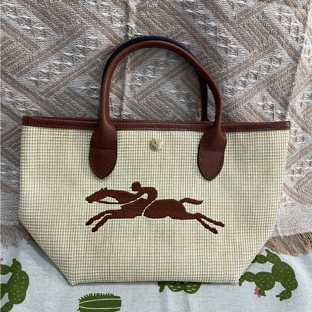 Longchamp Cream Woven Tote with Brown Horse Motif - Picture 1 of 11